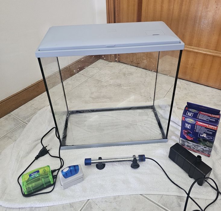 Aquário completamente novo