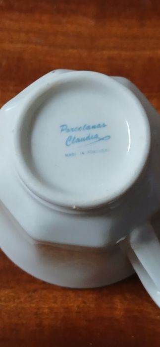 Chávenas e pires de café