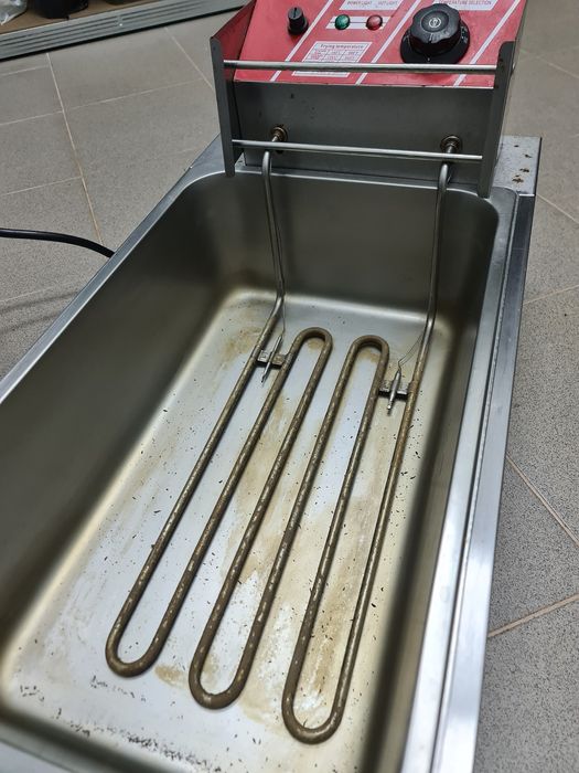 Електрична Фритюрниця 12л