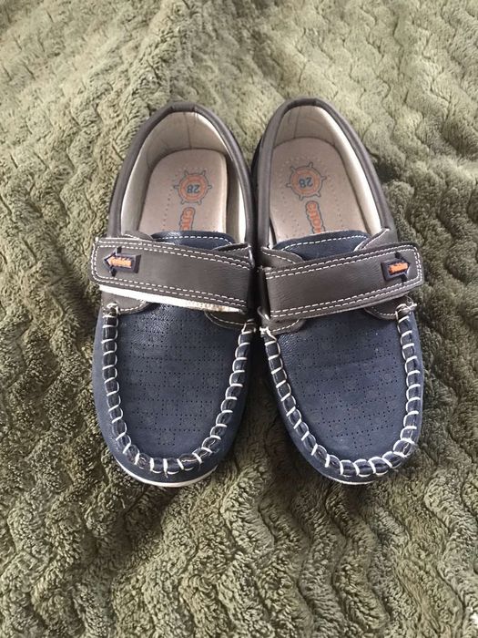 Продам туфлі нові