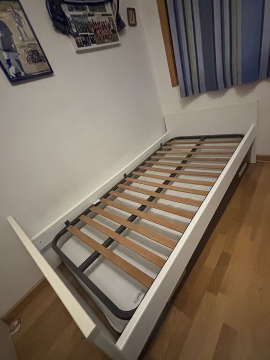 Cama de solteiro com gavetão