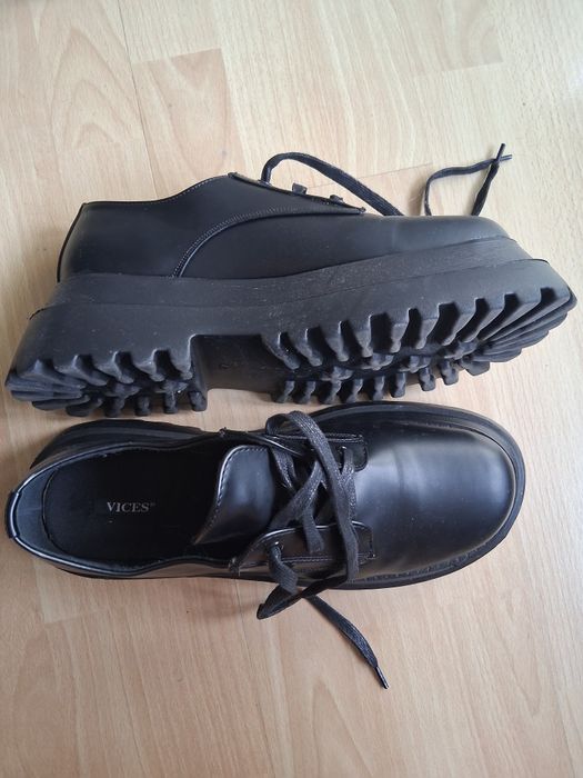 Sprzedam buty roz.41.
