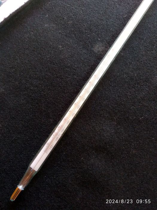 Продаю термометр ртутный СССР качественный