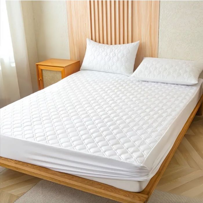 NOWY Ochraniacz Nakładka na materac wodoodporny 200 x 220 cm biały na