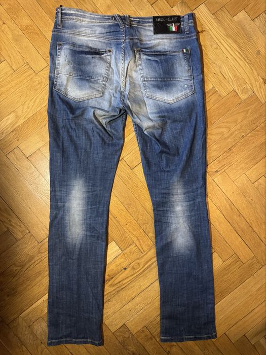 Джинси Dsquared2