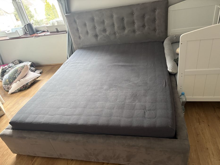 Łóżko tapicerowane 160x200 szare