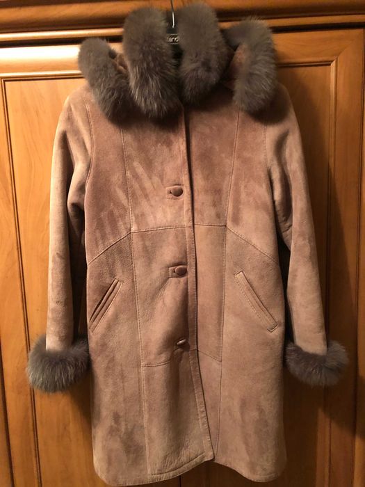 Płaszcz (kożuszek) damski