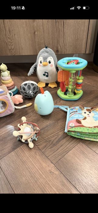 Zestaw zabawek dla niemowlaka