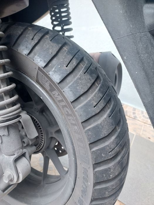 Honda Forza 300 Em bom estado