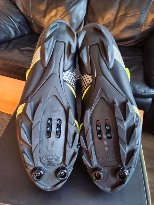 Buty rowerowe Northwave Celsius XC GTX r. 43