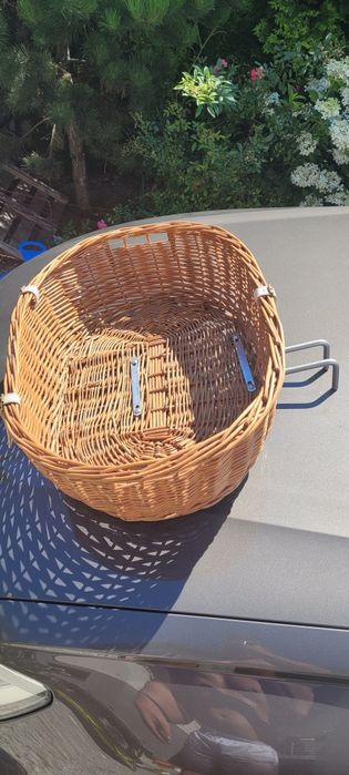Kosz rowerowy dla psa kota wiklinowy bardzo ładnie