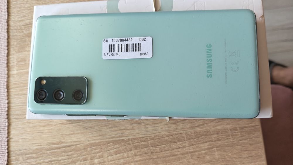 Samsung S20 FE 5G. Nowa bateria.
