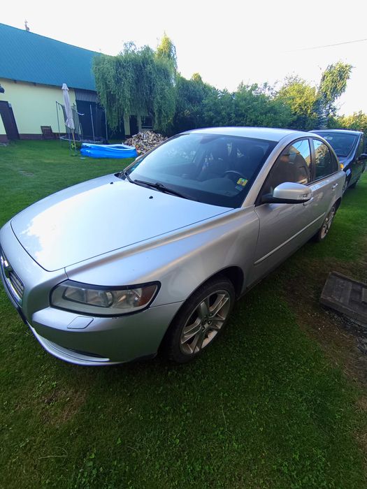Volvo S40