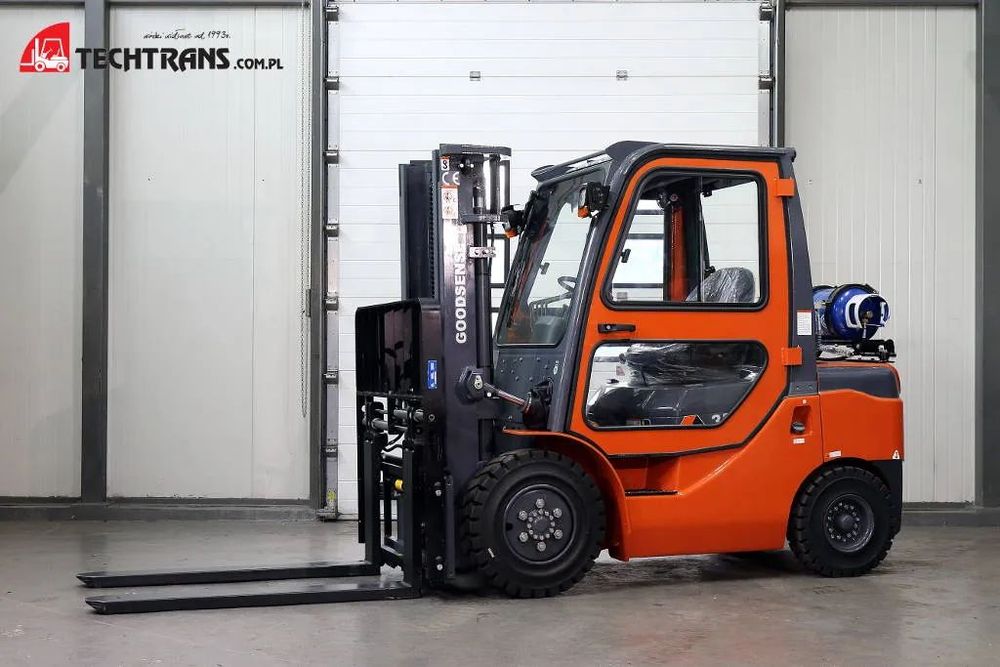Goodsense FY35  Wózek widłowy GOODSENSE FY35 LPG, Maszt TRIPLEX 4,8M
