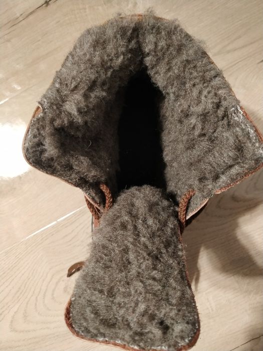 Buty zimowe , ocieplane.