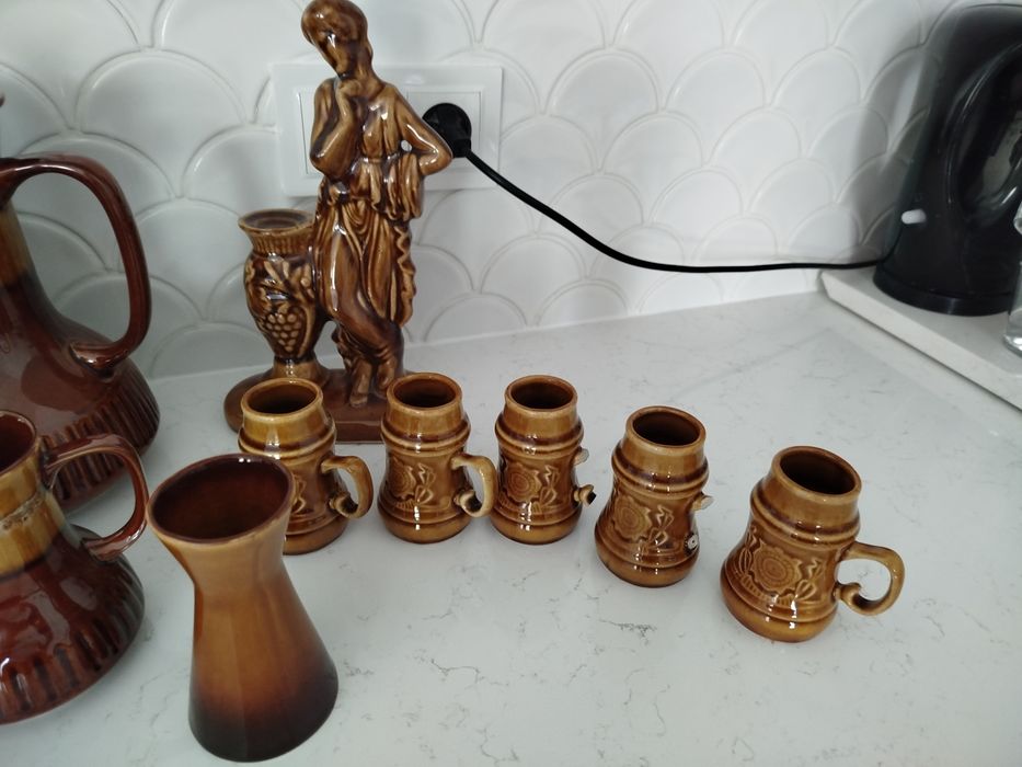 Zastawa stołowa.