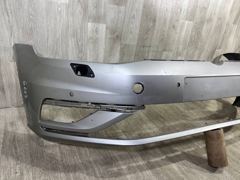 Бампер передний VW Golf 7 ( 2017 2018 2019 2020 г.)