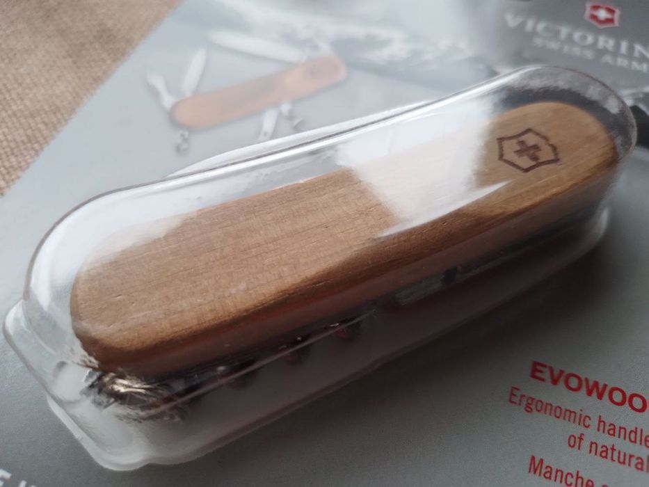 VICTIORINOX EvoWood 10,бластер,новий