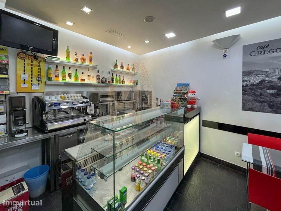 Espaço comercial no coração de Sesimbra