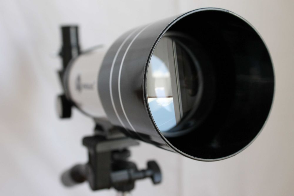 Telescópio óptico  DF 300 70 (estado NOVO)