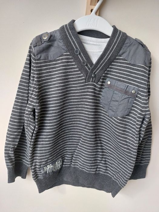 Sweterek z dekoltem V rozmiar 116 Rebel