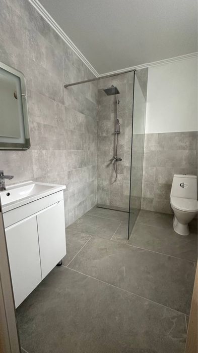 Апартамент з власною кухнею в Берегове,до басейну 10хв