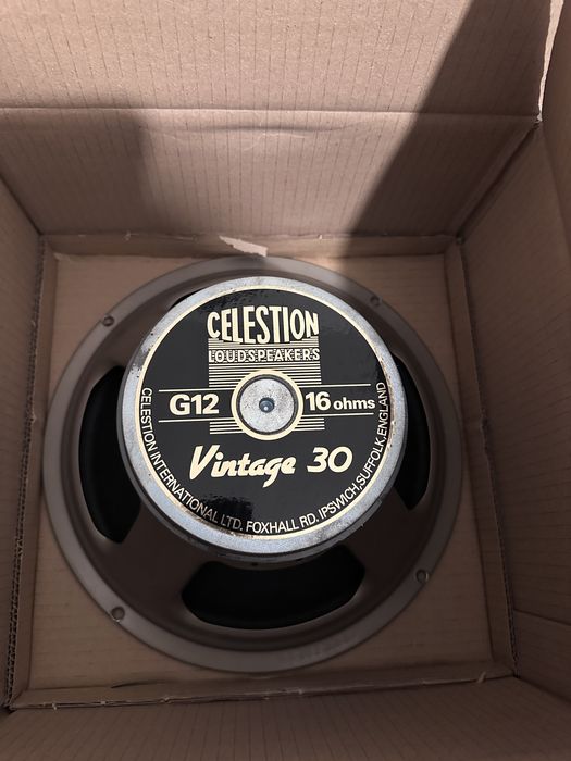 Par 2 Celestion vintage 30 made in UK 16ohm