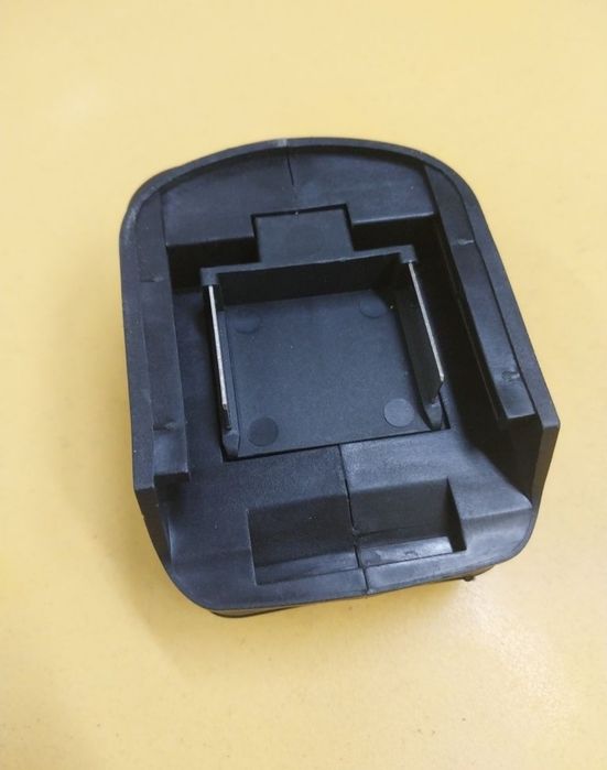 Адаптер до акумулятора makita
