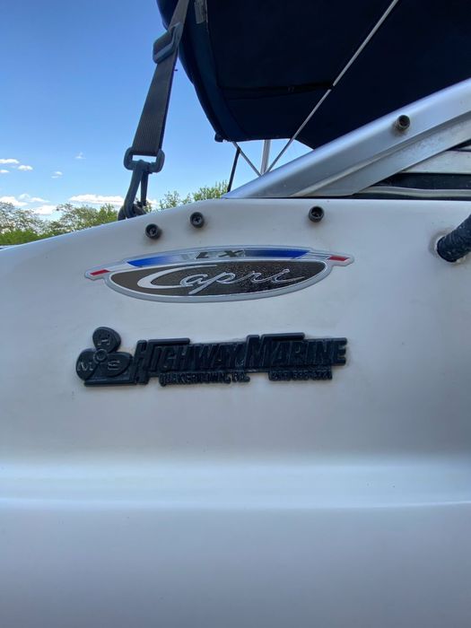 Катер Bayliner 212 Capri LX 2007