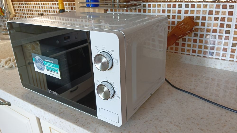 Микроволновка "Gorenje"
