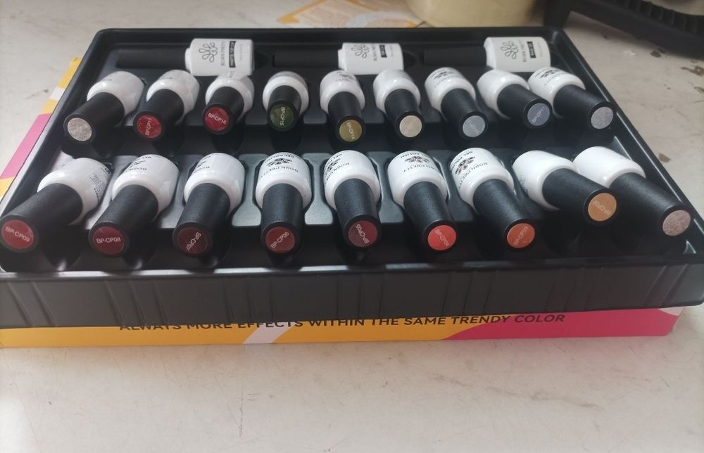 21 lakierów do paznokci