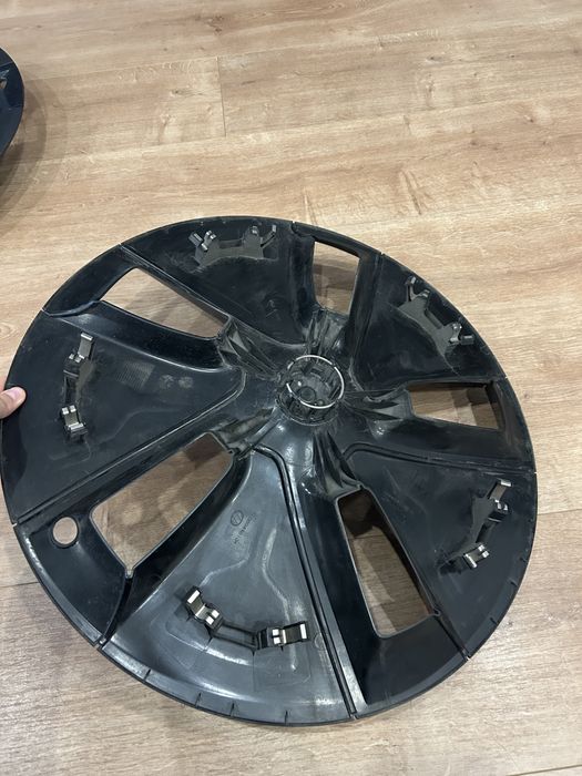 Tampão Jante Tesla Model 3