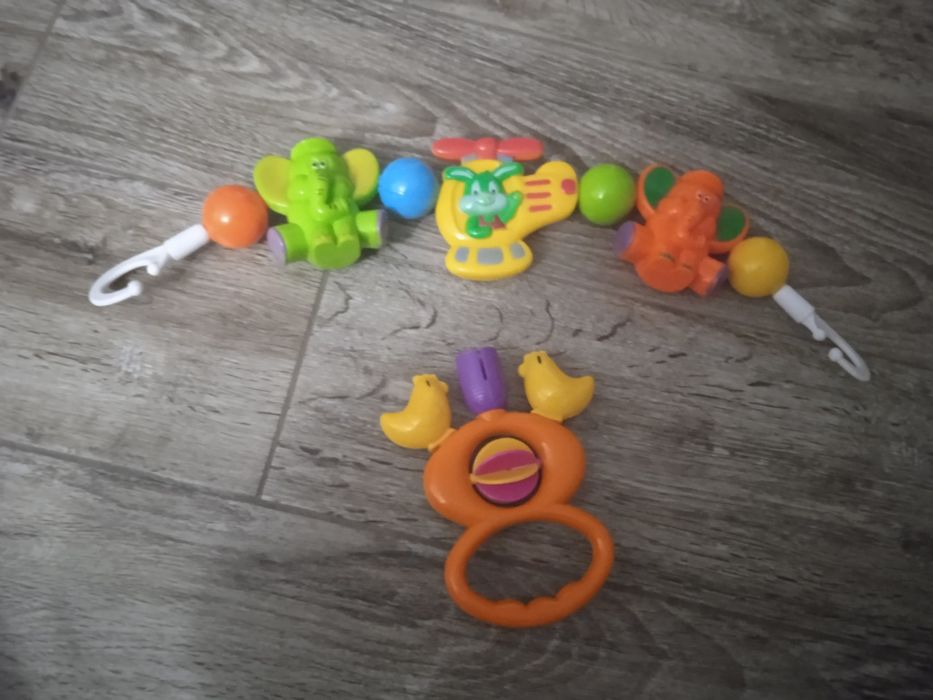 Grzechotki dla niemowląt