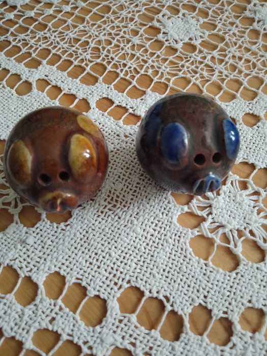 Figurki świnki do kolekcji ceramiczne