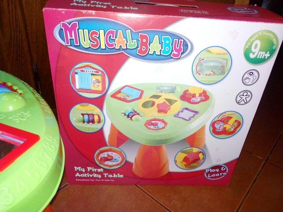 Mesa de atividades Musical baby ótimo estado!