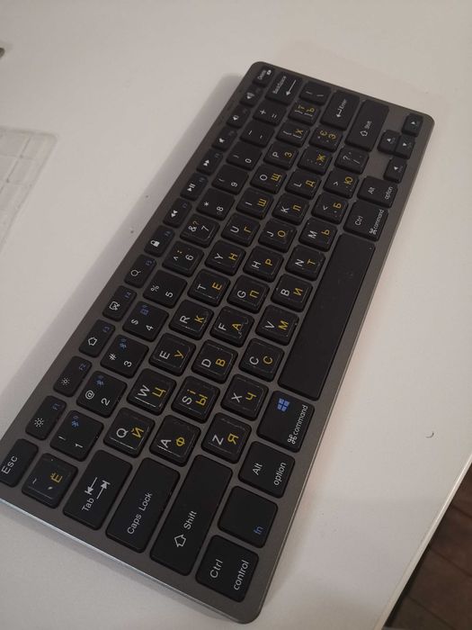 Apple iPad 11 (6 gen) na m2. 512 GB| rysik + klawiatura