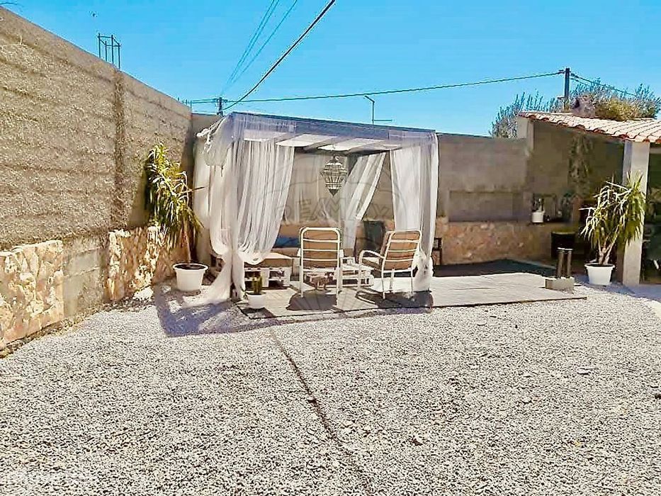 Moradia T2 para venda