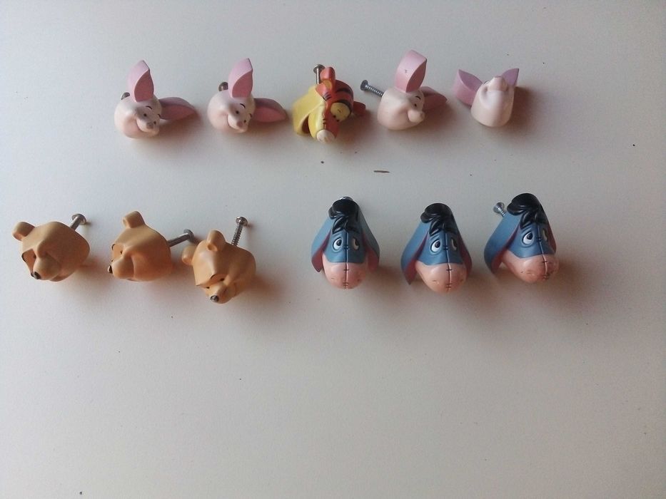 4 Puxadores figurativos diferentes de móveis de criança