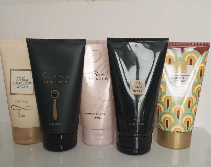 Perfumowane balsamy do ciała Avon