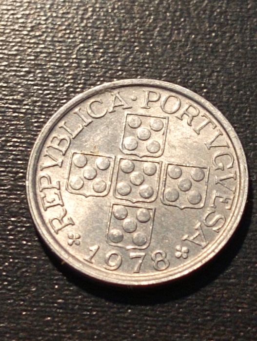 10 centavos - x centavos Portugal 1978 - Eixo vertical  eixo invertido