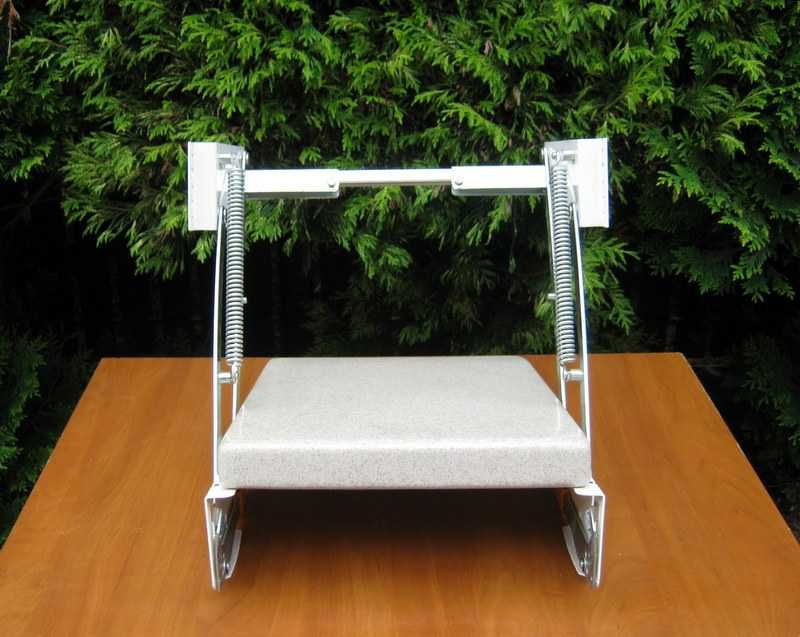 Półka kuchenna wysuwana do zabudowy materiał Corian
