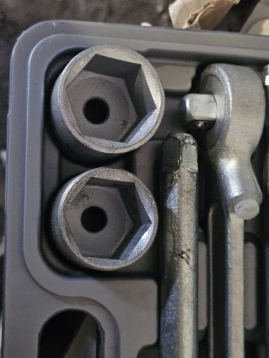 Инструменты новые.