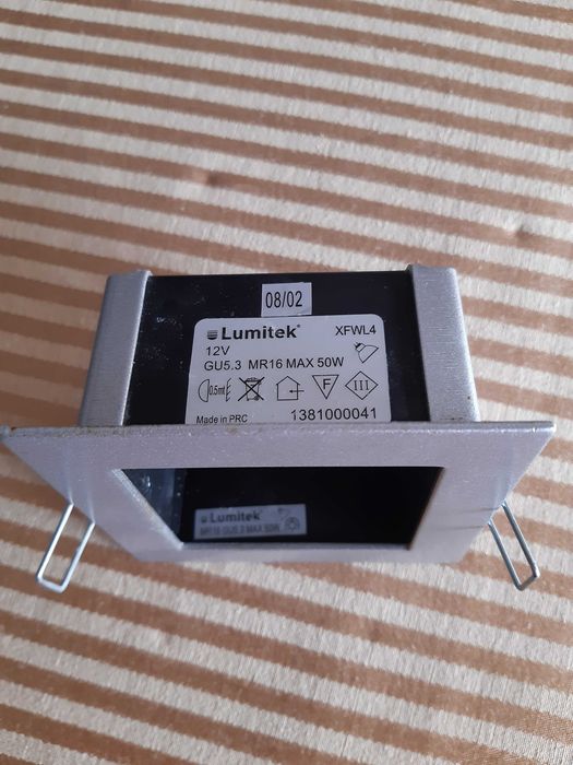 8 Aros/Projetor em Aço Cinzento
