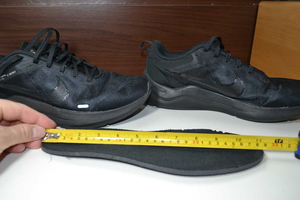 nike downshifter 12 кроссовки 44.5р оригинал