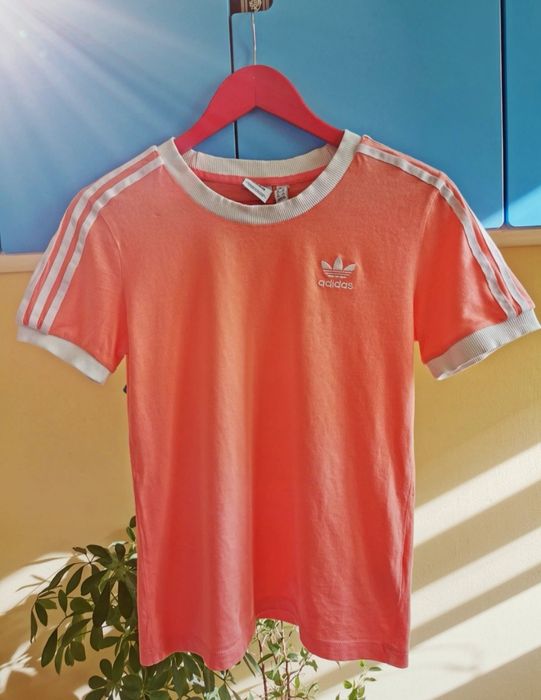 Bawełniana koszulka Adidas rozm S