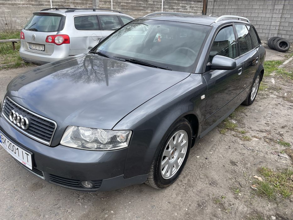 Продам ауді А4 Б6 2.5