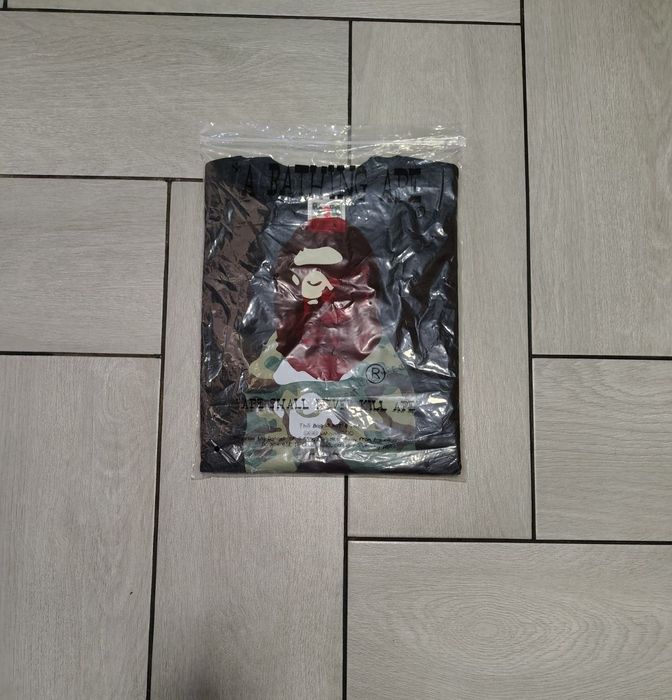 Чорна футболка bape M