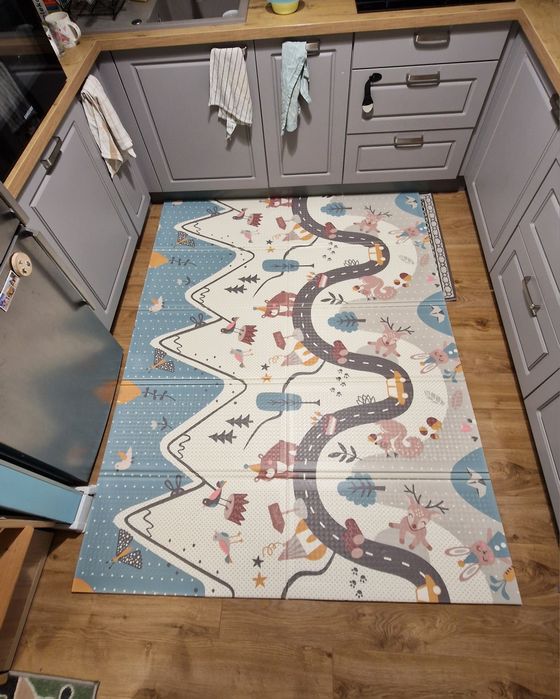 Mata dla niemowlaka piankowa składana nowa  200 x 150 cm nukiddo