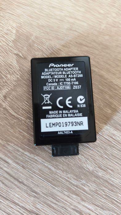 odtwarzacz sieciowy streamer Pioneer N-30 wraz z modułem Bluetooth AS-BT200