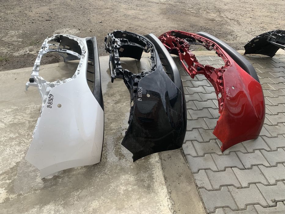 Бампер Mazda 3 BP sedan hatchback седан хечбек 18-24